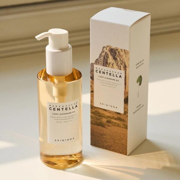 Skin 1004 Madagascar Centella Cleansing Oil