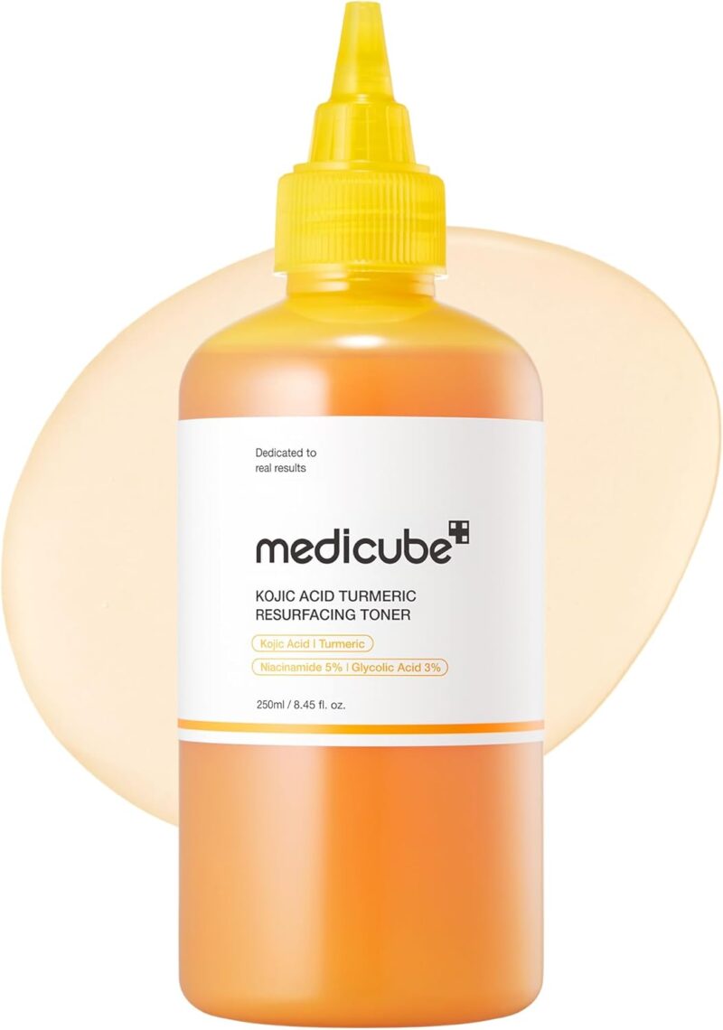 MEDICUBE KOJIC ACID TURMERIC RESURFACING TONER 250ml